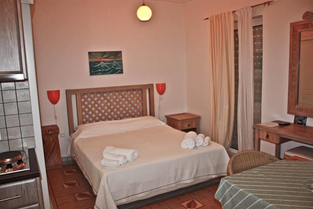 Modi Resort Xiropigado Exteriör bild